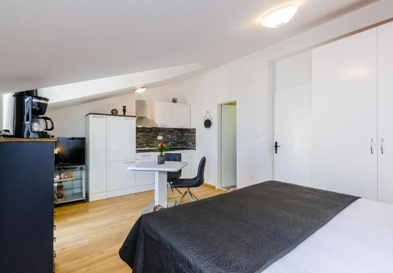 Apartments Ante - With Pool Cavtat Ngoại thất bức ảnh